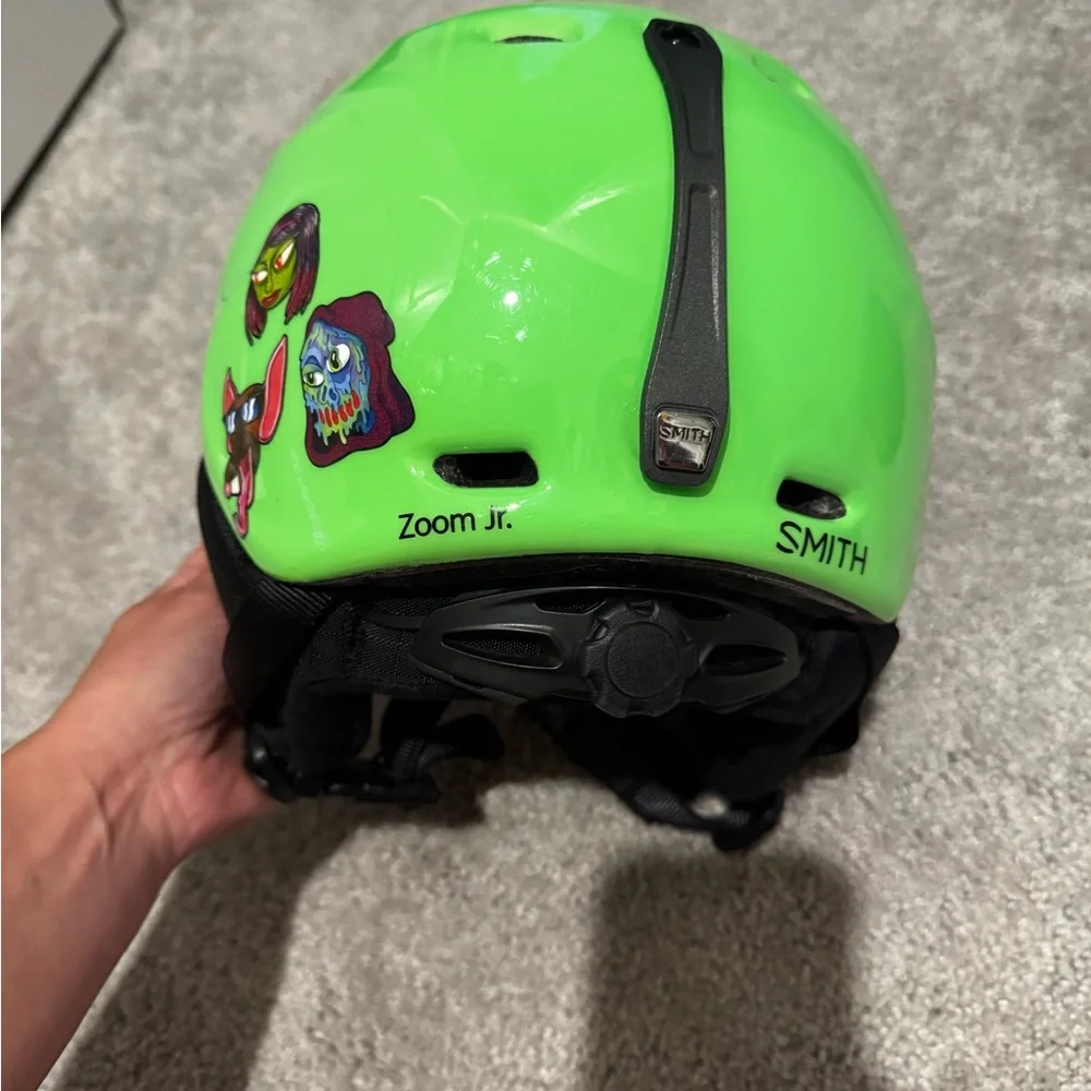 SMITH kids ski helmet - Picture 2 of 3